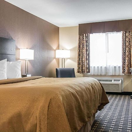 Quality Inn Grand Rapids South-Byron Center Cutlerville Экстерьер фото