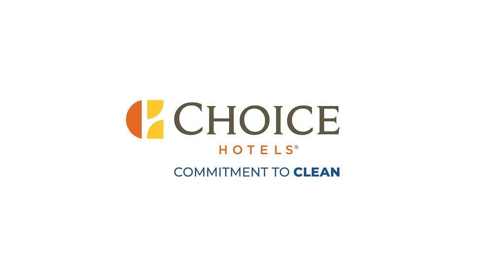 Quality Inn Grand Rapids South-Byron Center Cutlerville Экстерьер фото