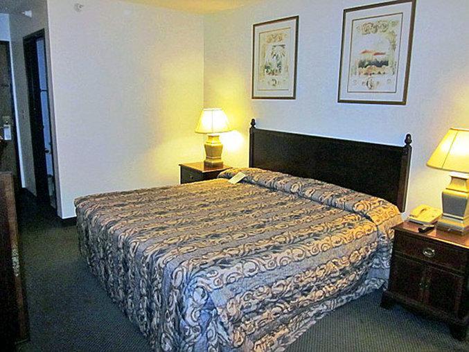 Quality Inn Grand Rapids South-Byron Center Cutlerville Экстерьер фото